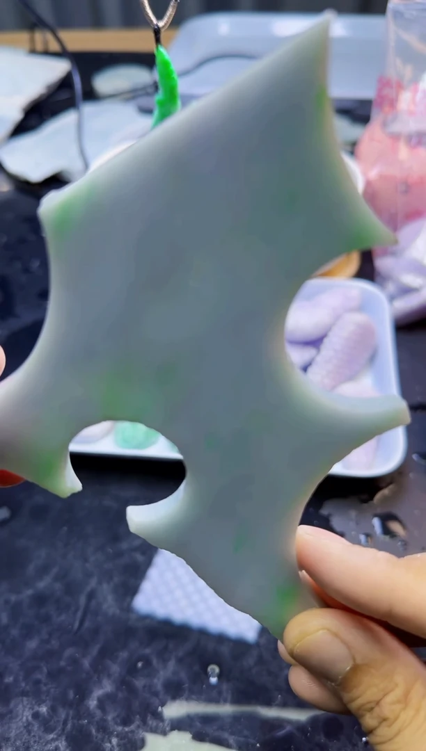 翡翠未镶嵌颈饰069天然A货翡翠