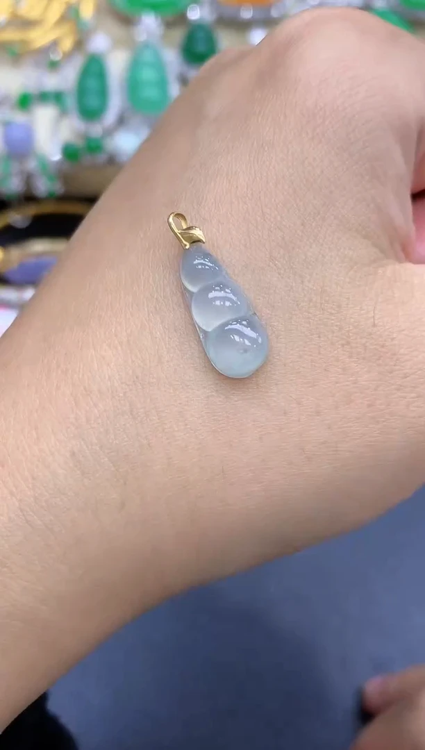 颈饰18K金镶嵌翡翠158-中国好珍宝