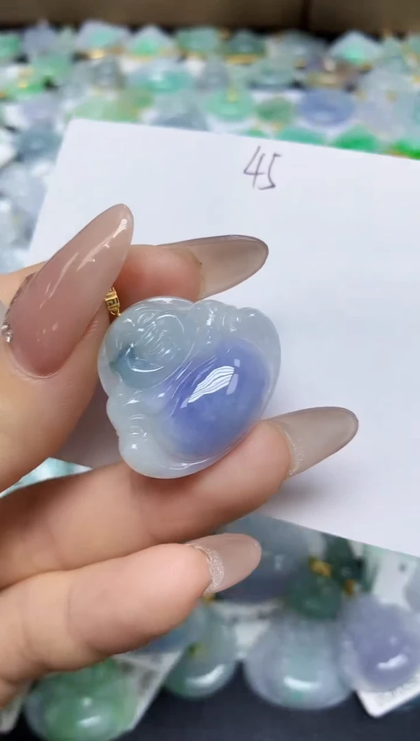 翡翠18K金镶嵌颈饰 天然翡翠A货