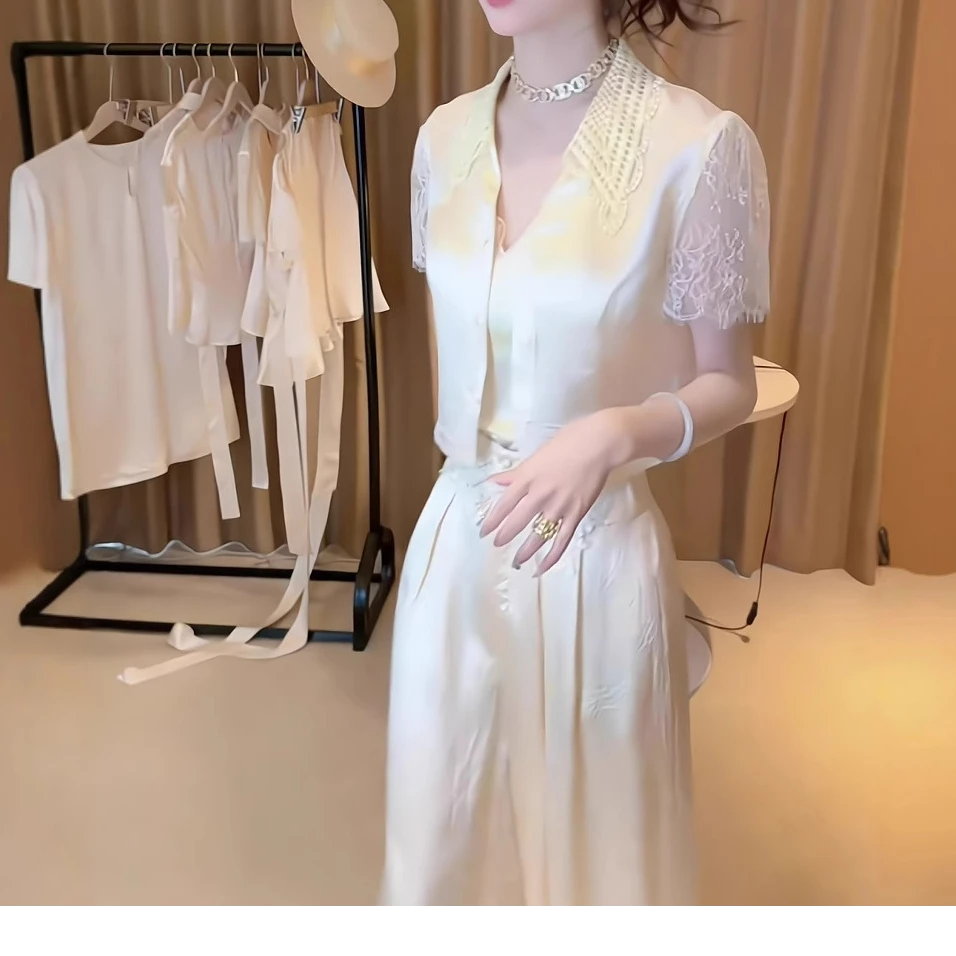 新潮夏季修身短袖女T恤搭配闪亮宽松直筒高腰裙裤