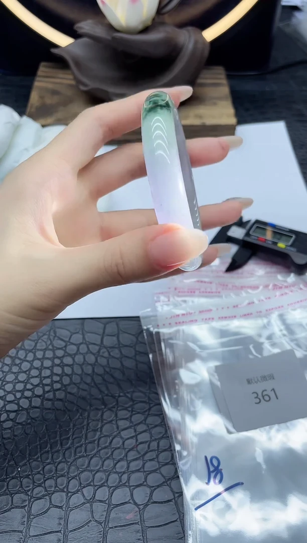 翡翠手镯未镶嵌翡翠手镯一物一图361