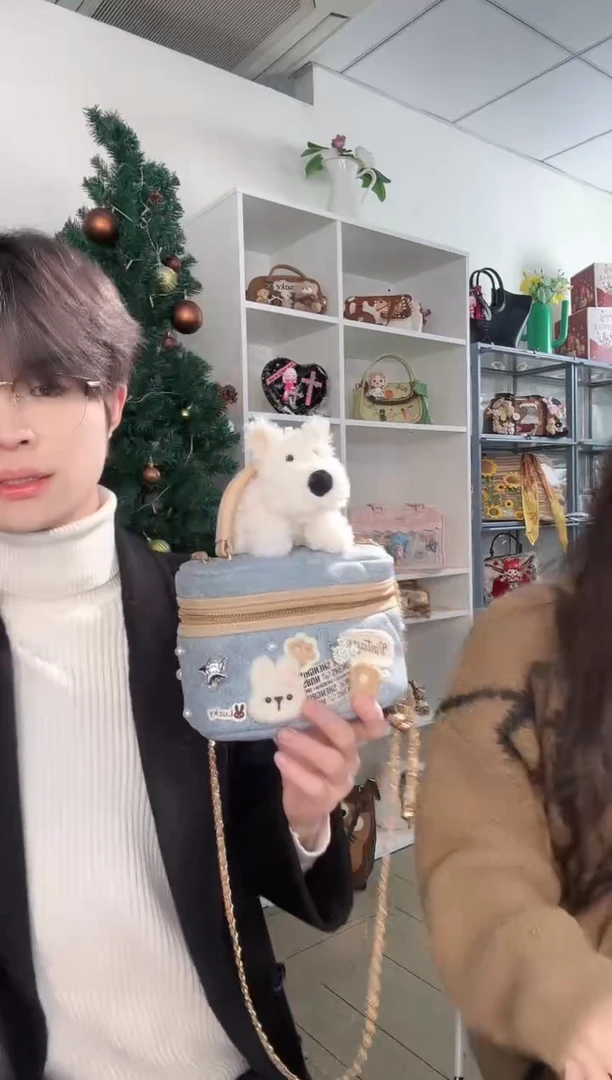 PU必灵手工潮包包