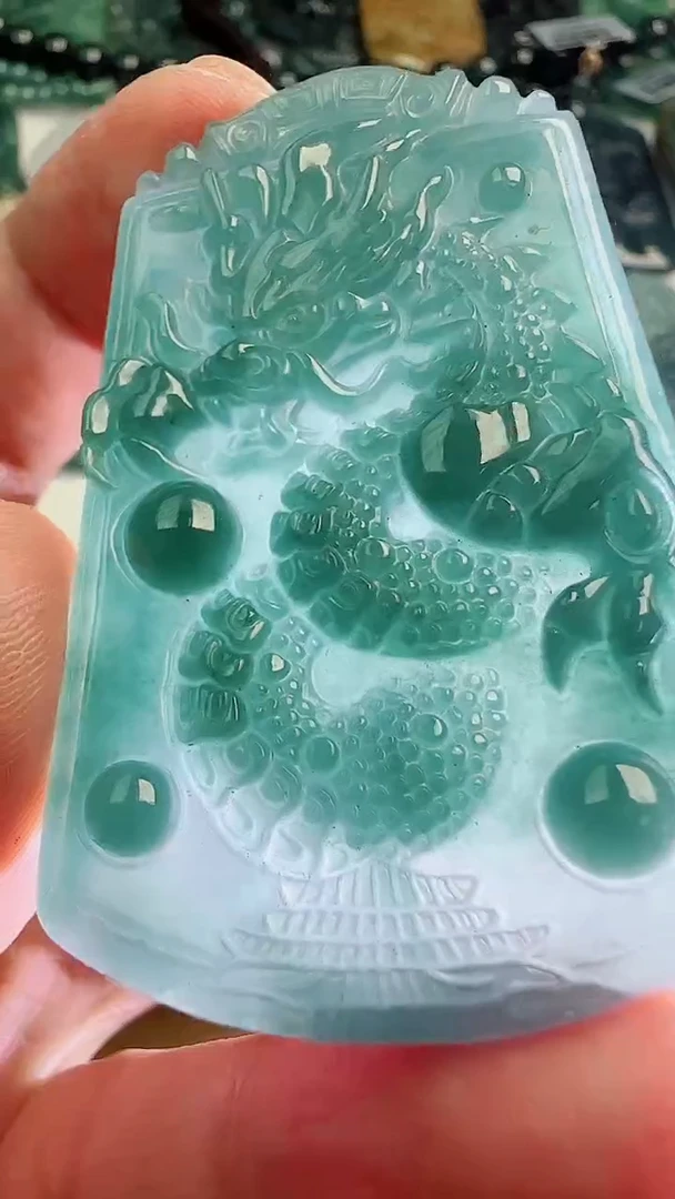 翡翠未镶嵌颈饰多样性随机发其一