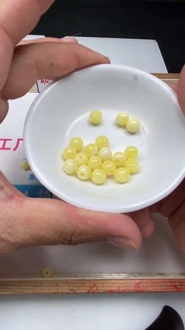 未镶嵌蜜蜡裸石E535 白花蜡三通 5个9.9元