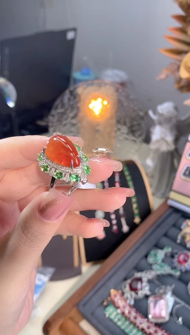 银S925镶嵌戒指石榴石戒指