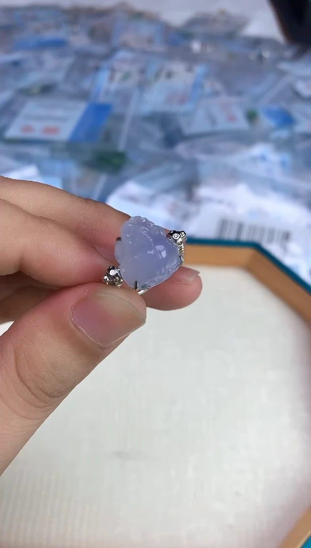 颈饰银S925镶嵌翡翠25111401