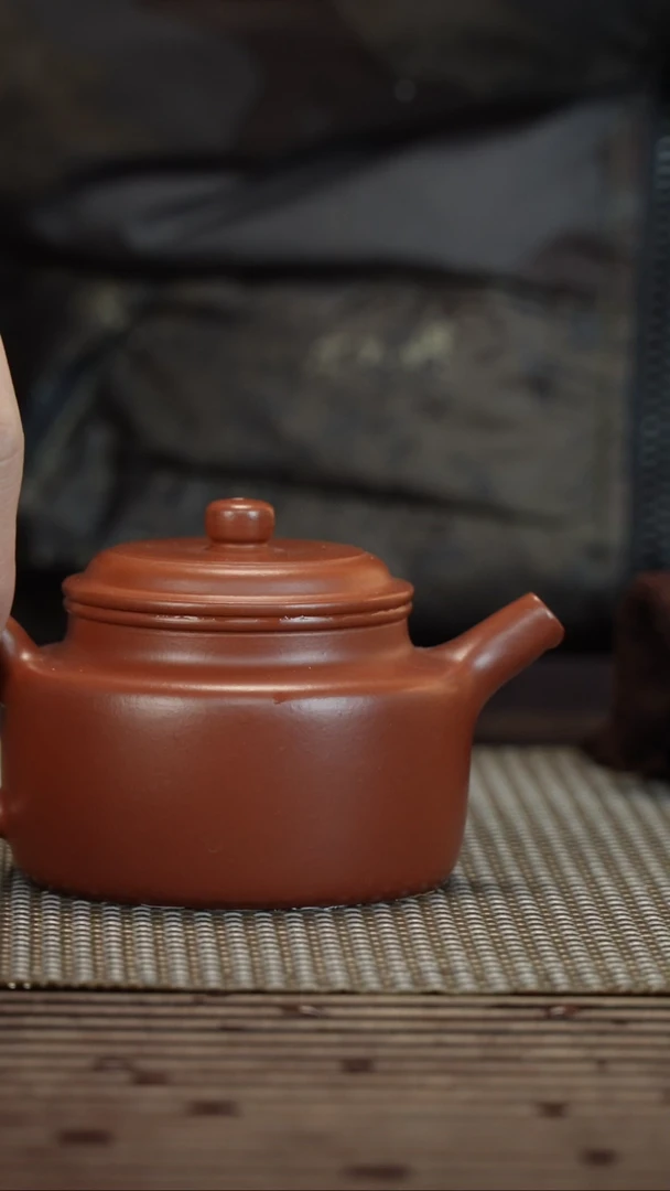 【闪购商品】紫砂茶壶朱泥德中