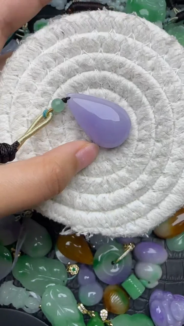 颈饰未镶嵌翡翠缅甸翡翠吊坠