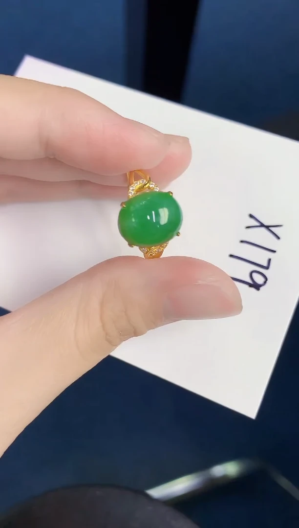 颈饰未镶嵌翡翠天然翡翠缅甸A货