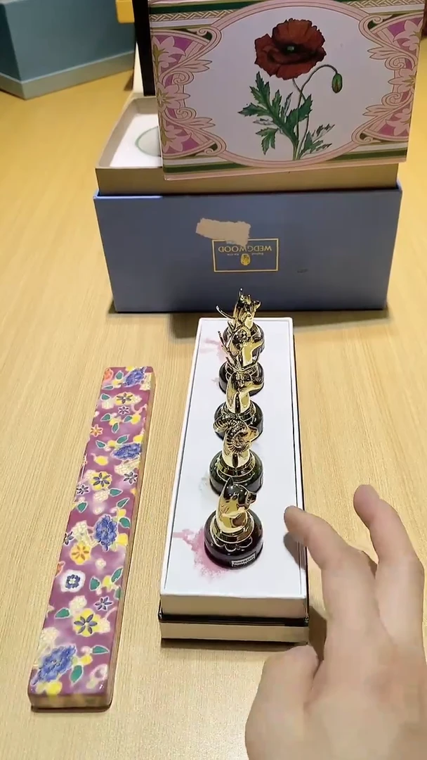 【闪购商品】瓷片锅碗瓢盆一件不剩