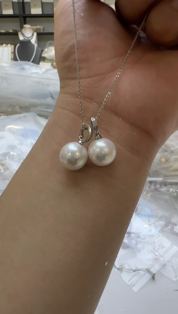 淡水珍珠银S925镶嵌吊坠(赠链)12-13mm 奶嘴万能扣