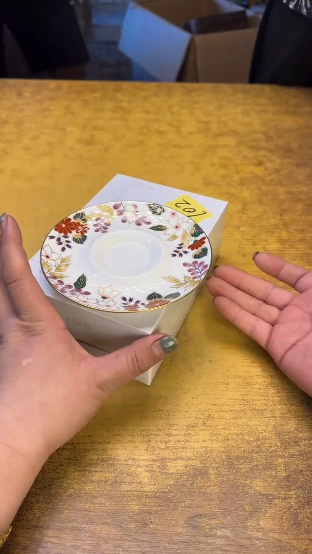 瓷器瓷瑕疵老破破102白盒碗