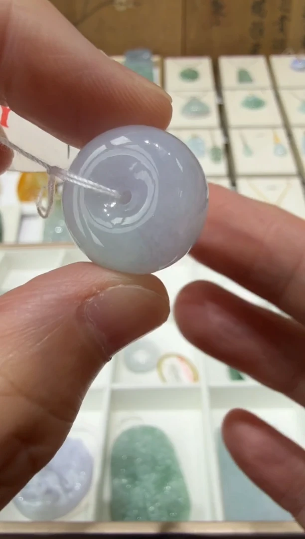 翡翠挂件未镶嵌A货翡翠多样性孤品