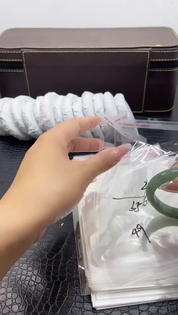 24手镯所见即所得拍啥发啥