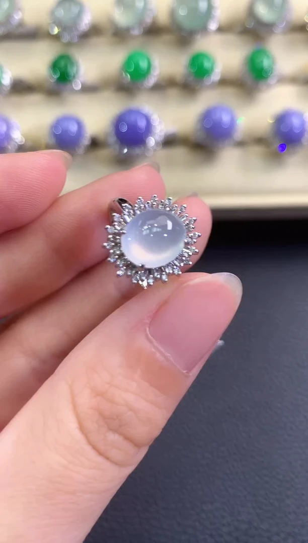 翡翠戒指18K金镶嵌春日珠宝 B47