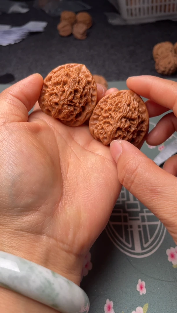 把件文玩核桃w234    水龙纹   39尺