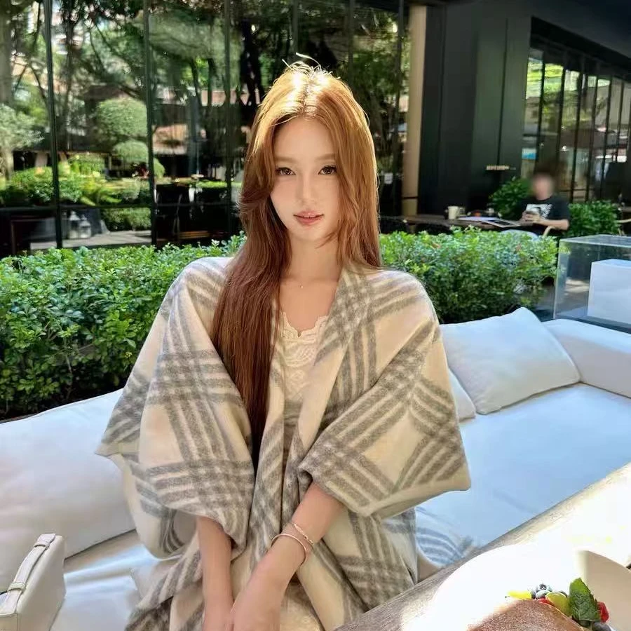 保暖护肩披肩冬季休闲百搭针织披肩