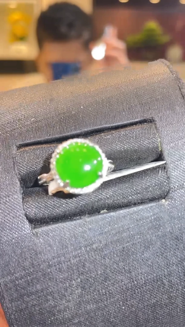 翡翠未镶嵌颈饰A11天然A货翡翠戒指