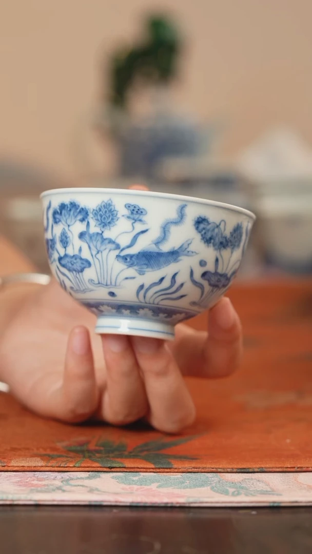 源明清忆海藻鱼纹鸡心杯