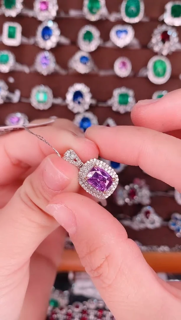 【闪购商品】彩色蓝宝石18K金吊坠18K金镶嵌1