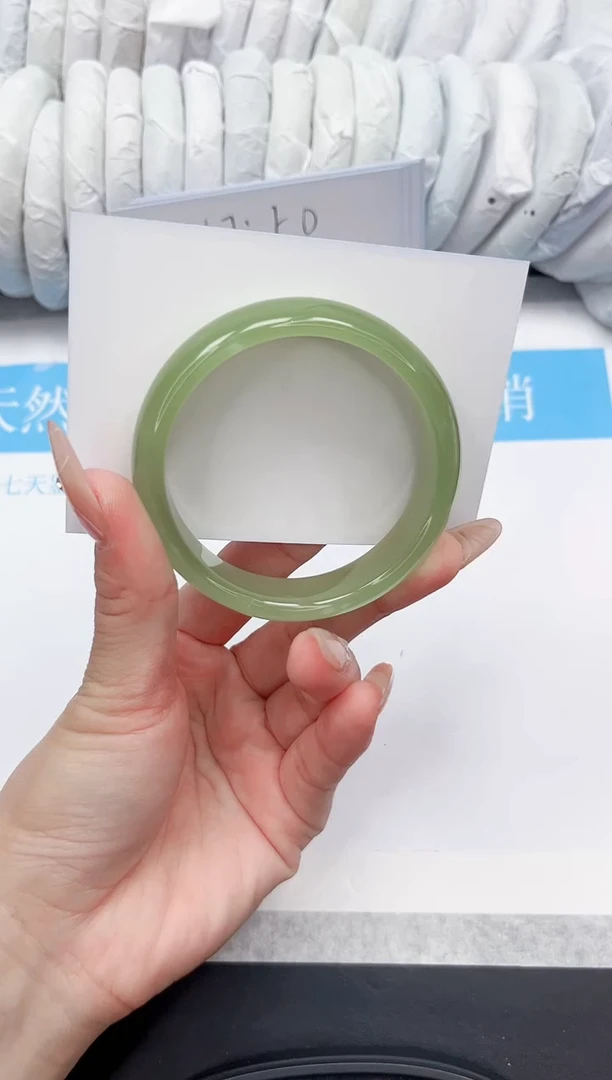 石英质玉手镯未镶嵌225-55.3NYG