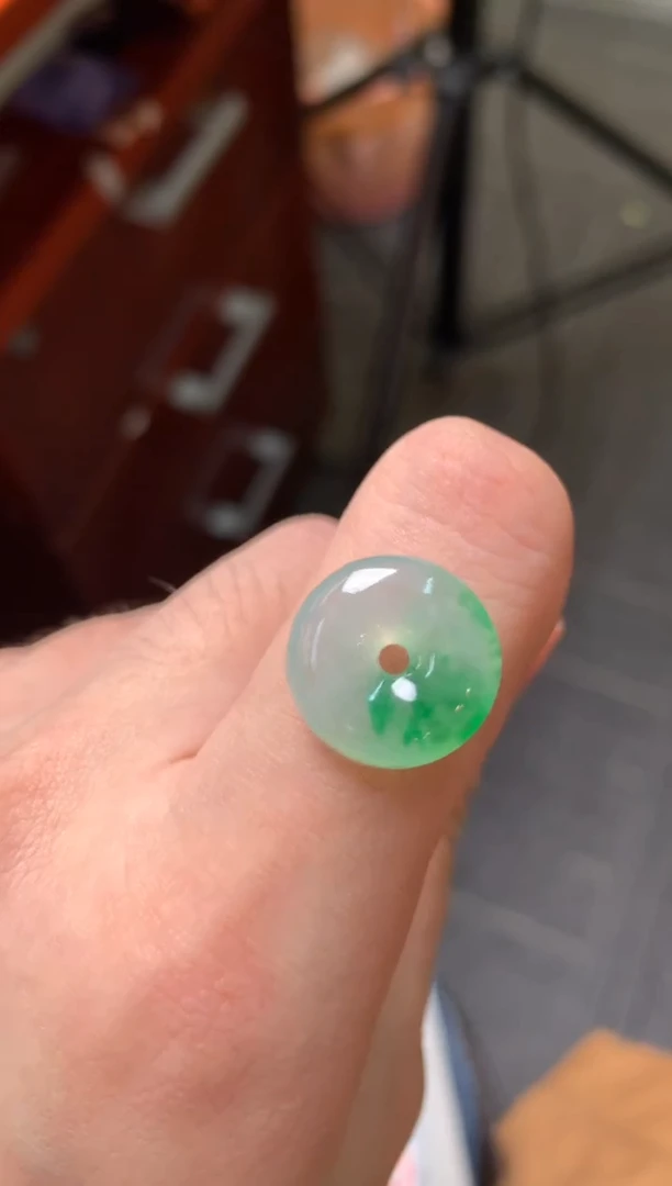 未镶嵌定制翡翠裸玉