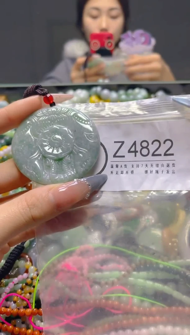 颈饰未镶嵌翡翠/Z/翡翠A货，一件也是批发价