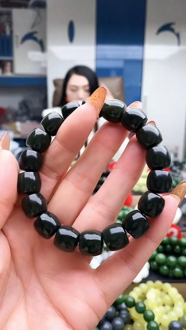 未镶嵌手串和田玉直切油青料12