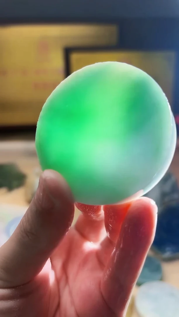 翡翠挂件未镶嵌A货张麦8449
