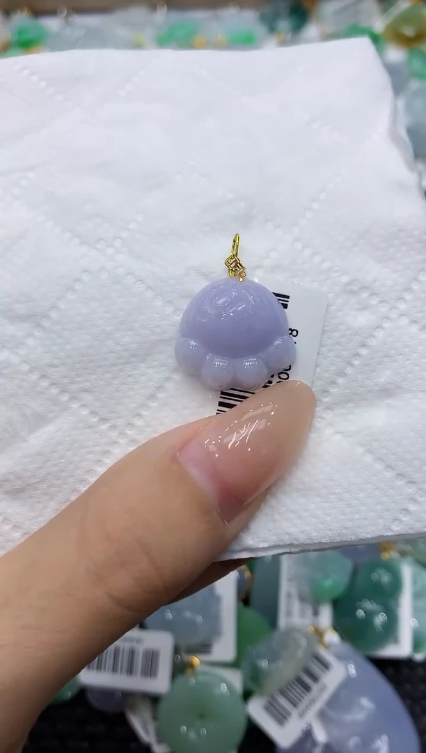 颈饰18K金镶嵌翡翠111111111111