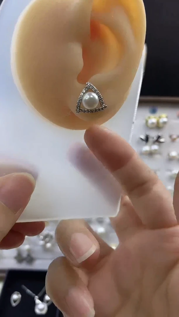 合金耳饰淡水珍珠150