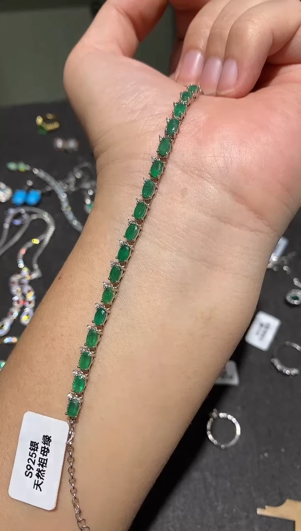 银S925镶嵌手链祖母绿手链