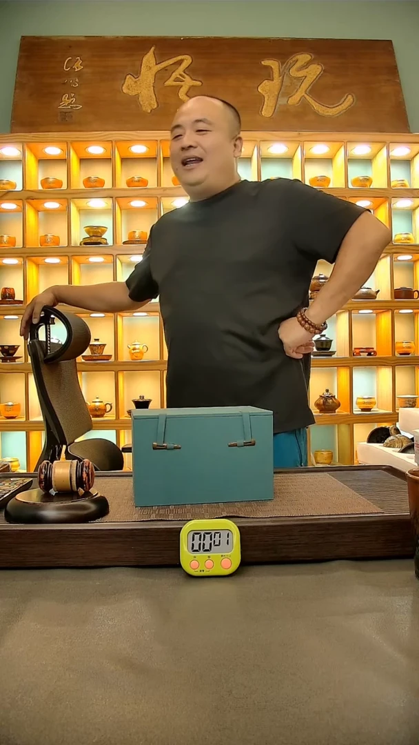 茶盏天*手445=。。。