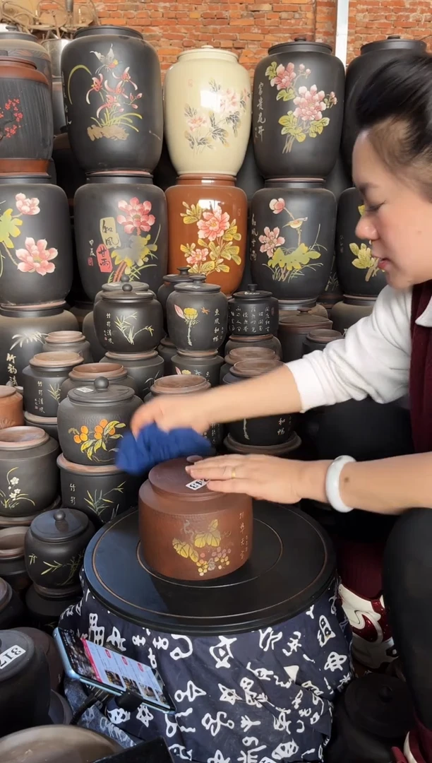 【闪购商品】壶瑕疵茶叶罐 德钟古铜色 243