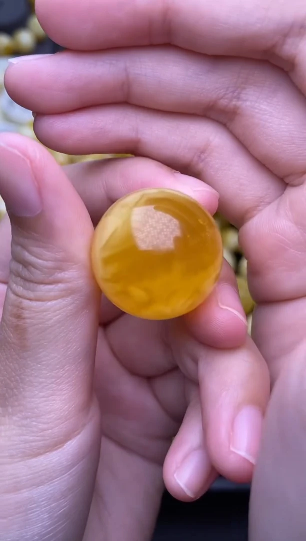 未镶嵌琥珀裸石 大小姐珠宝严选77