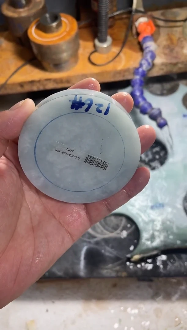 未镶嵌手镯定制翡翠手镯