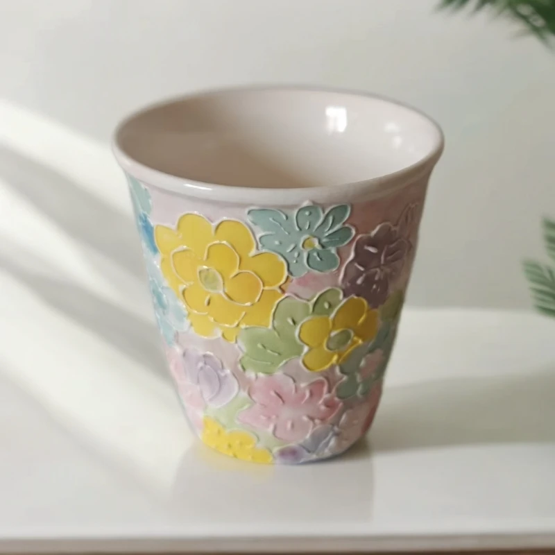 浮雕万花可乐杯送人家用景德镇陶瓷杯子
