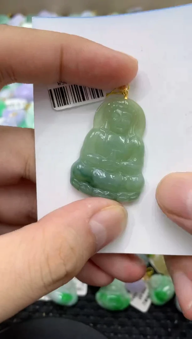 颈饰未镶嵌翡翠天然缅甸翡翠A货