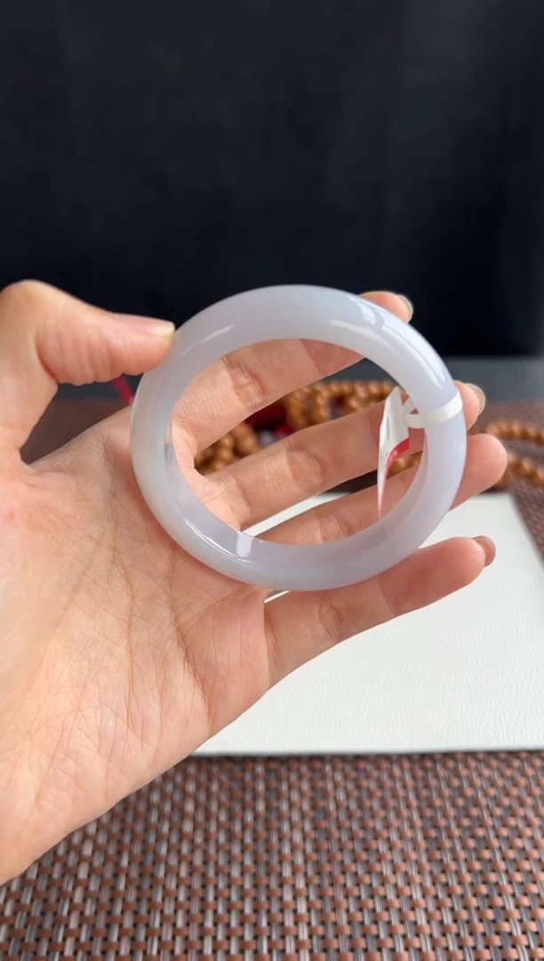 翡翠手镯未镶嵌42号54.7*11.6*7.8