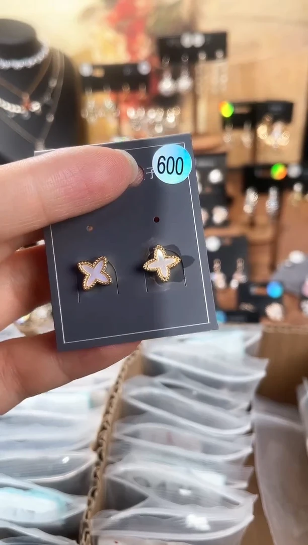 合金925银锆石萱600