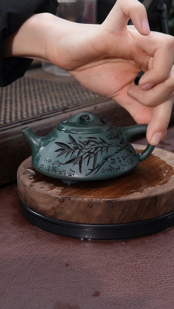 【闪购商品】紫砂茶壶绿泥刻绘子冶石瓢紫砂壶