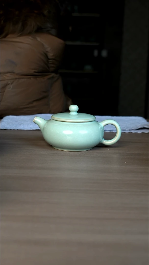 【闪购商品】杯仿古天青矮明炉微瑕开片