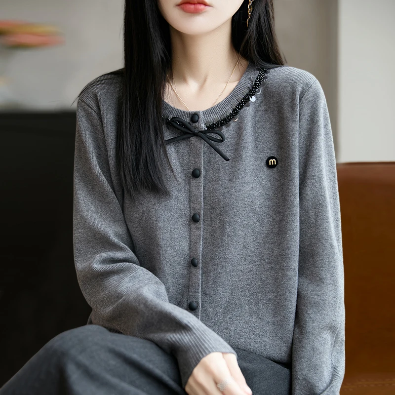 秋季大码时尚短款针织开衫女士春秋薄款上衣外搭宽松洋气毛衣外套