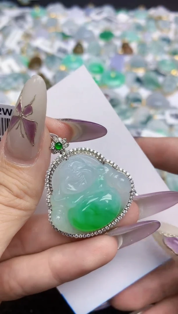 翡翠挂件18K金镶嵌420   天然翡翠A货