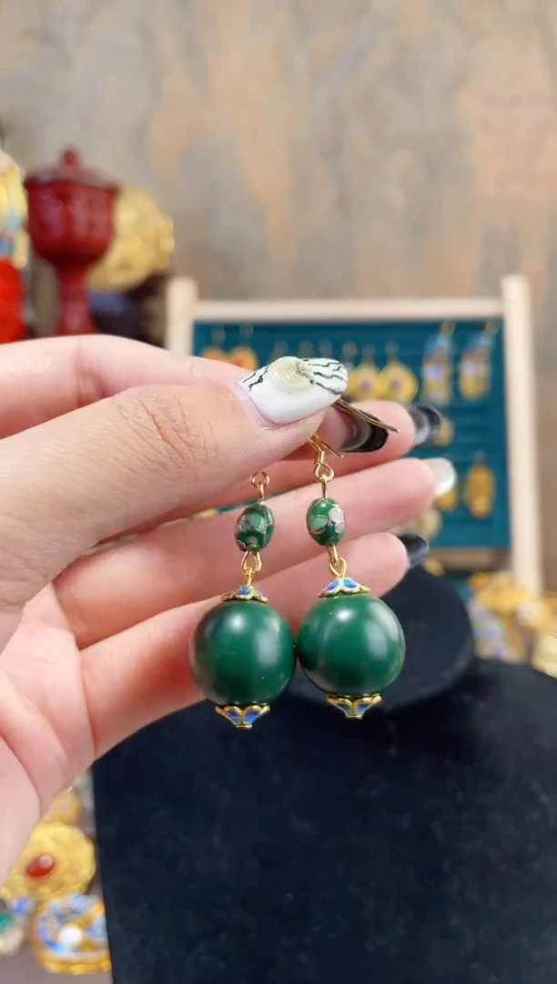 【闪购商品】非遗素漆精品耳环绿色