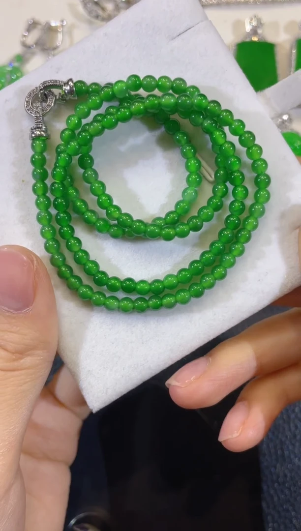 颈饰未镶嵌翡翠团购1