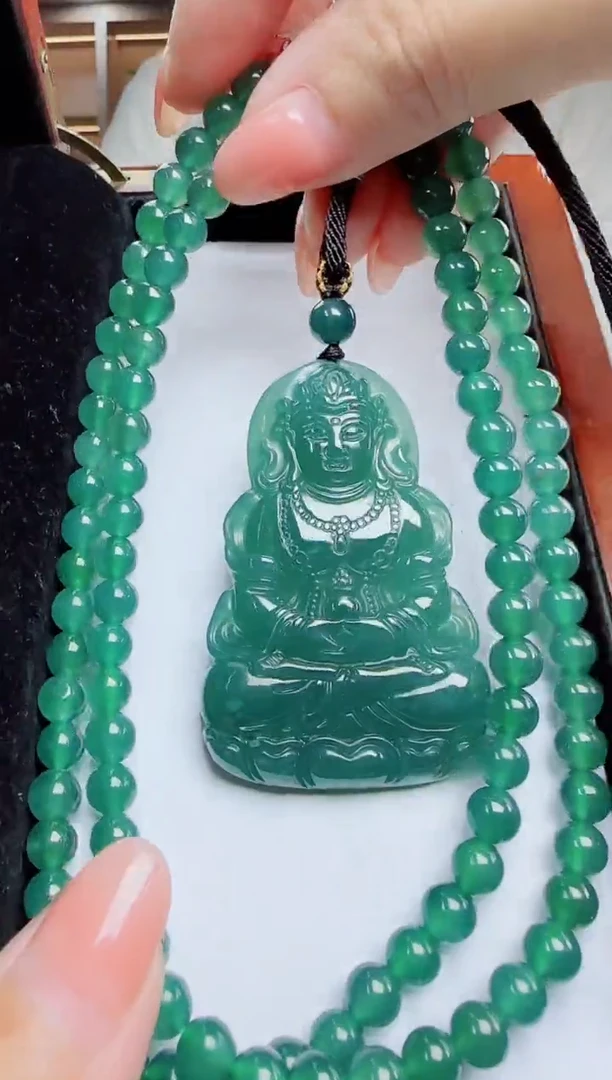 颈饰未镶嵌翡翠多样性发其一  度母观音