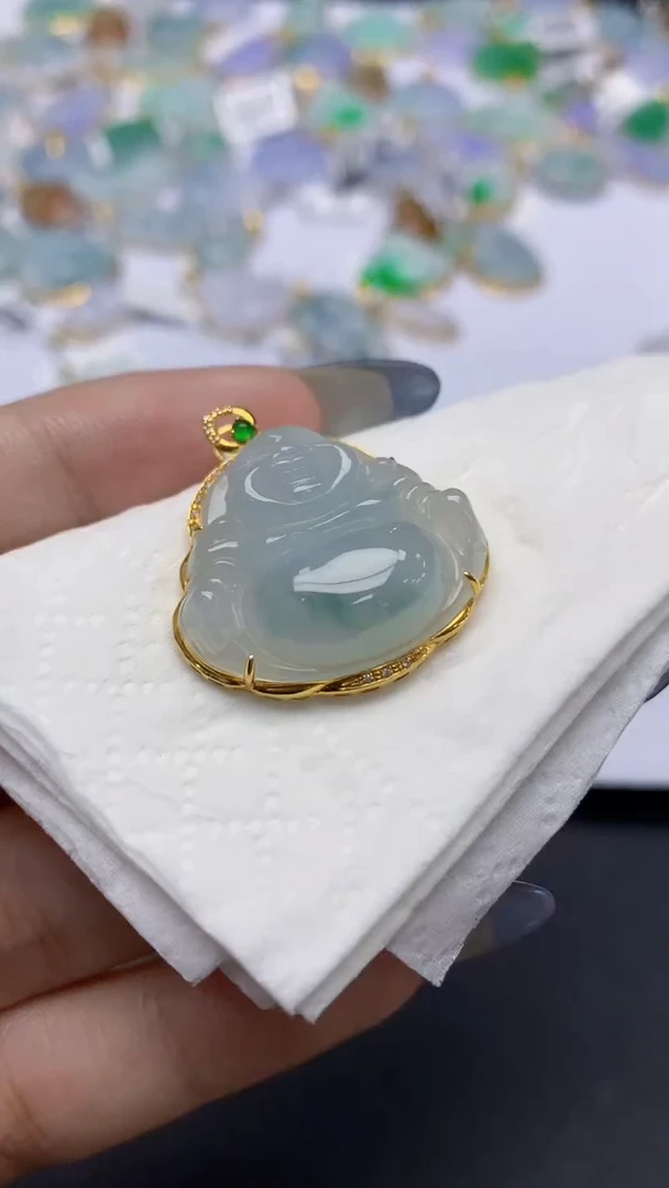 翡翠18K金镶嵌颈饰天然a货翡翠