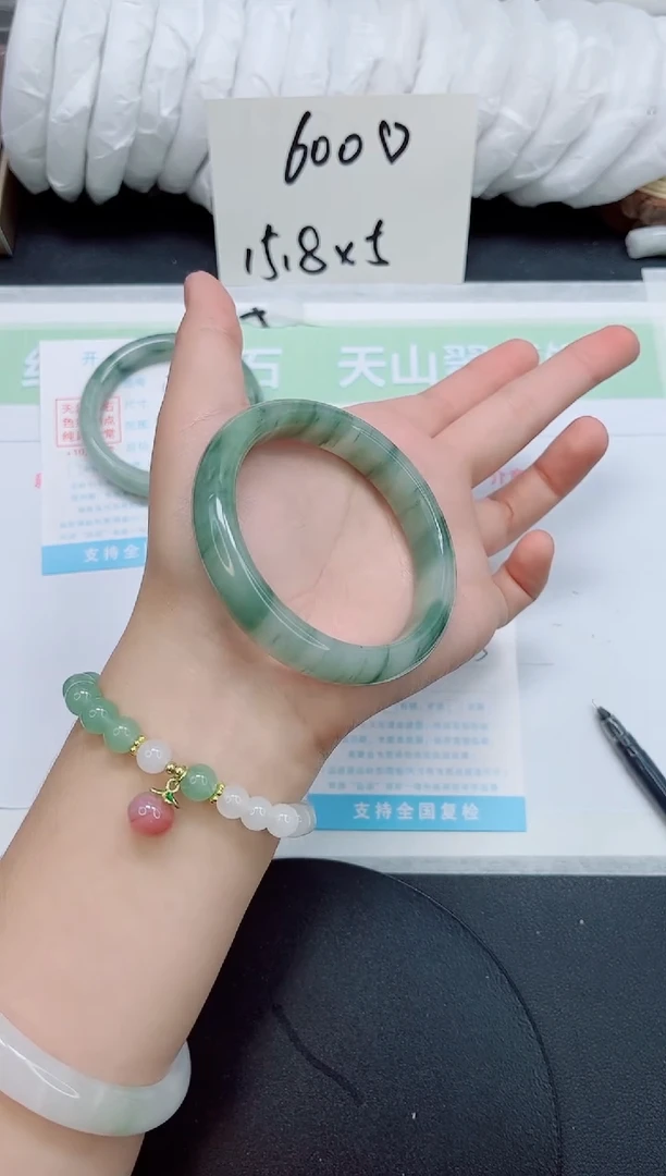 石英质玉手镯未镶嵌019-圈口58.5