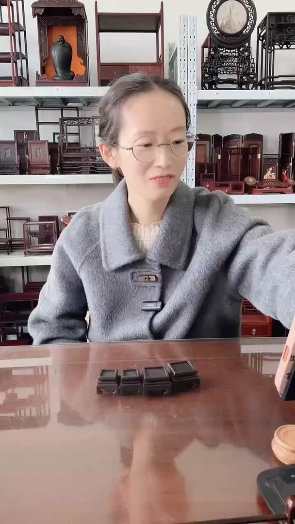 东非黑黄檀（紫光檀）蔚***風印章底座2公分2个    3公分4个    34